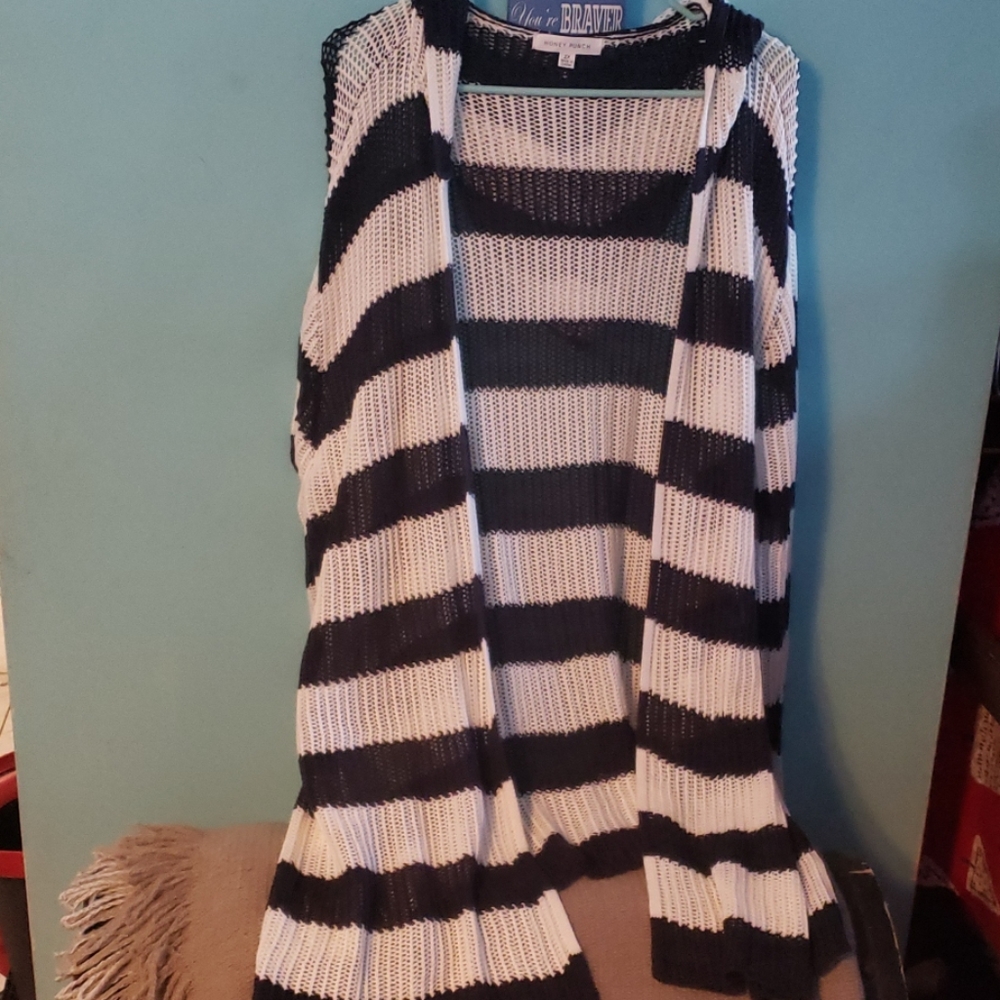 Honey punch sweater size 2X Stitch fix